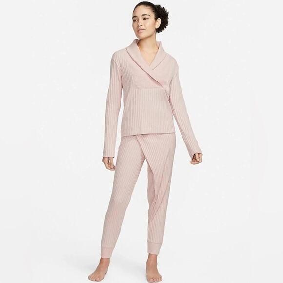 NIKE NWT Yoga Luxe Ribbed Long-sleeve Women's Pink Sweater Size Small $80 MSRP - Picture 7 of 14